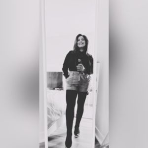 Meet your Posher, Sana